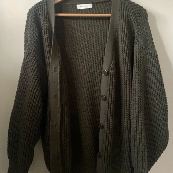 Oversized dark green knit cardigan - Medium - Picture 2 of 4